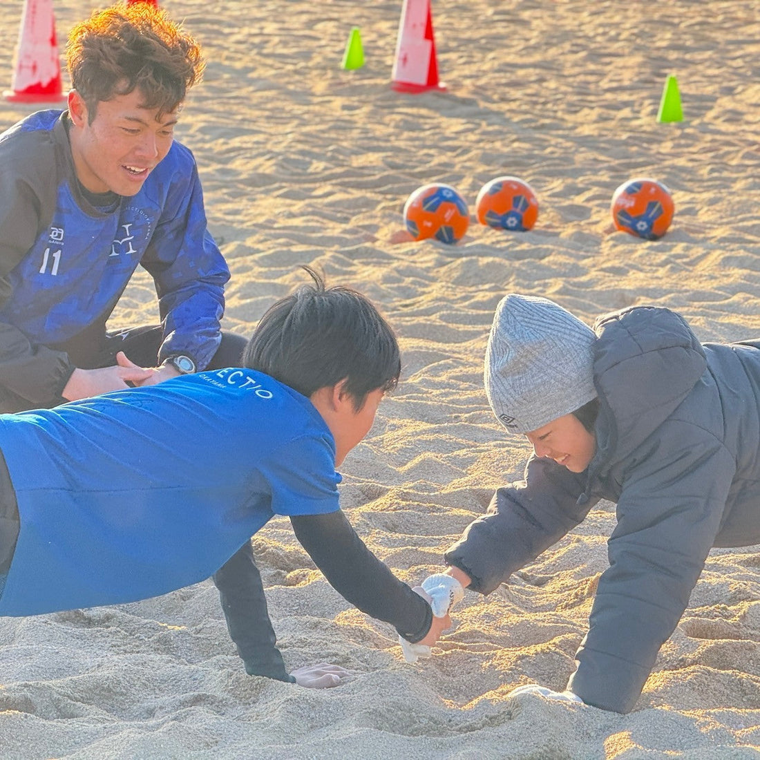 毎月のハレクティオ岡山主催ビーチサッカースクール活動〜2025年1月〜